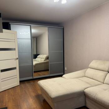 Сдается 1-комнатная квартира, 36 м²