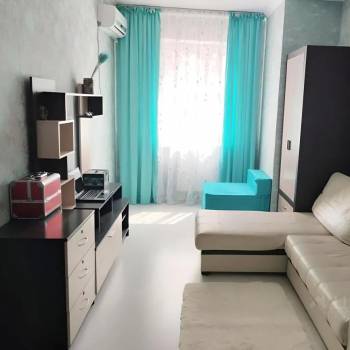Сдается 1-комнатная квартира, 40 м²