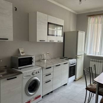 Сдается 1-комнатная квартира, 37,1 м²
