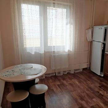 Сдается 1-комнатная квартира, 37 м²