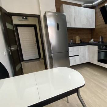 Сдается 1-комнатная квартира, 39 м²
