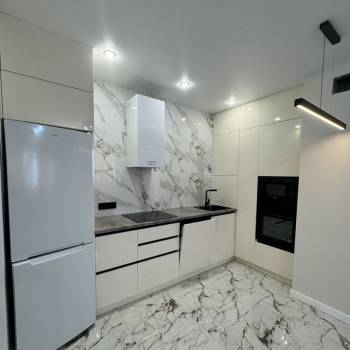 Продается 1-комнатная квартира, 28,4 м²