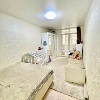 Продается 1-комнатная квартира, 44 м²