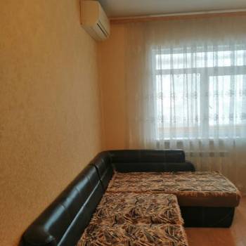 Продается 1-комнатная квартира, 39 м²