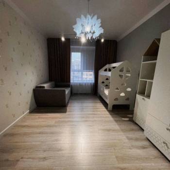 Продается 2-х комнатная квартира, 77,8 м²