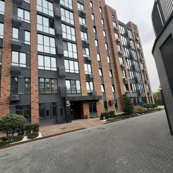 Продается 1-комнатная квартира, 45,6 м²