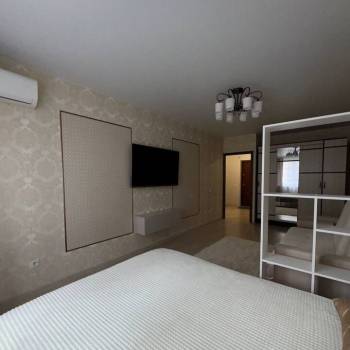 Сдается 1-комнатная квартира, 41,8 м²