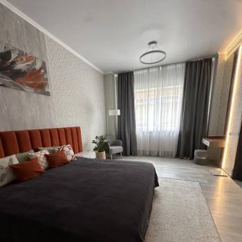 Продается 2-х комнатная квартира, 73 м²