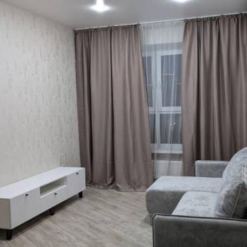 Сдается 1-комнатная квартира, 38 м²