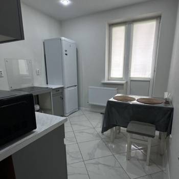 Сдается 1-комнатная квартира, 36 м²