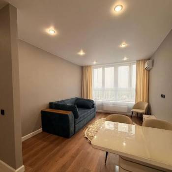 Сдается 1-комнатная квартира, 42 м²