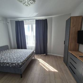 Сдается 1-комнатная квартира, 37 м²