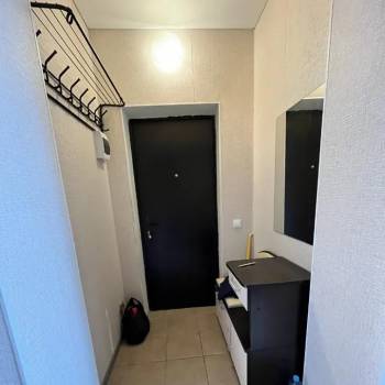 Продается 1-комнатная квартира, 40 м²
