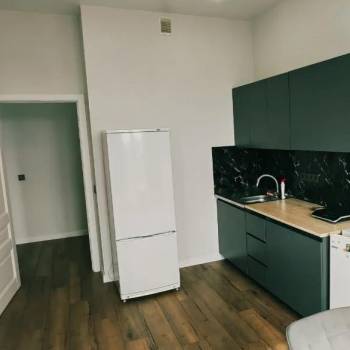 Продается 1-комнатная квартира, 35 м²