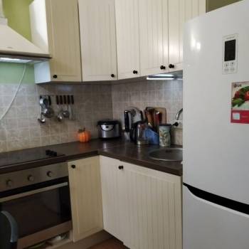 Продается 1-комнатная квартира, 32 м²