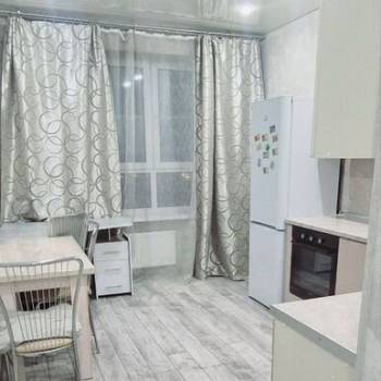 Продается 1-комнатная квартира, 38,5 м²