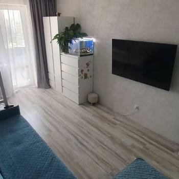 Продается 1-комнатная квартира, 51 м²