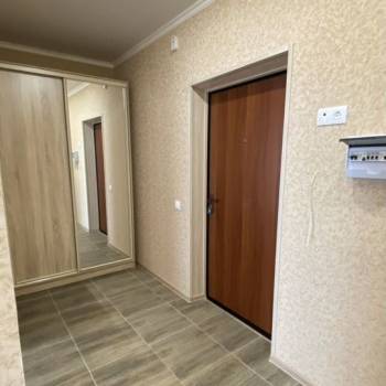 Сдается 1-комнатная квартира, 39 м²