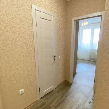 Сдается 1-комнатная квартира, 39 м²