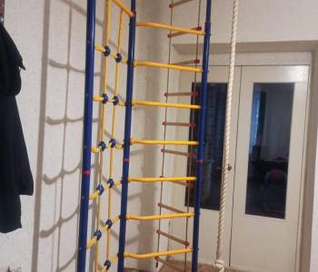 Продается 1-комнатная квартира, 67 м²