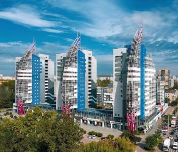Продается 1-комнатная квартира, 43 м²