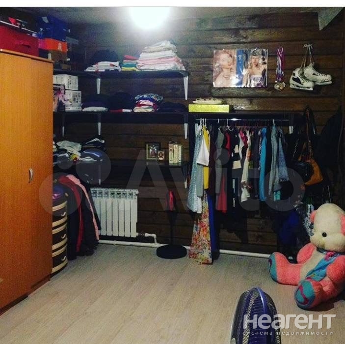 Продается Дом, 350 м²