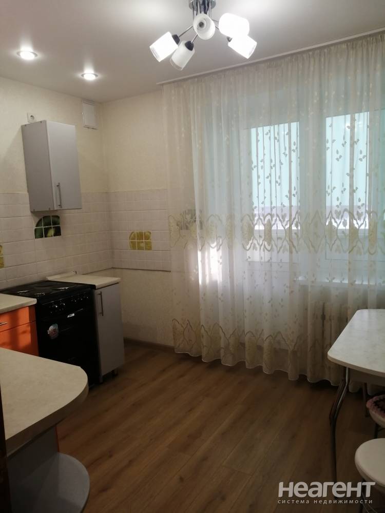 Продается 1-комнатная квартира, 41,2 м²