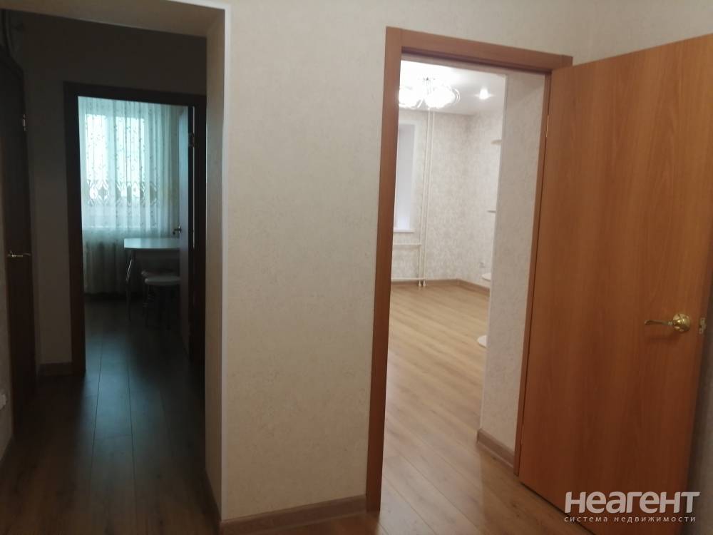 Продается 1-комнатная квартира, 41,2 м²