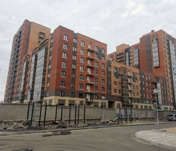 Продается 1-комнатная квартира, 41 м²