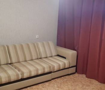 Сдается 1-комнатная квартира, 50 м²