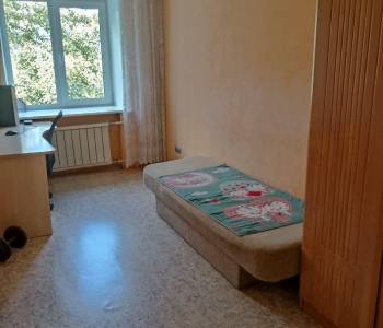 Продается 3-х комнатная квартира, 56 м²