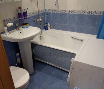 Продается 3-х комнатная квартира, 56 м²