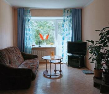 Продается 3-х комнатная квартира, 56 м²