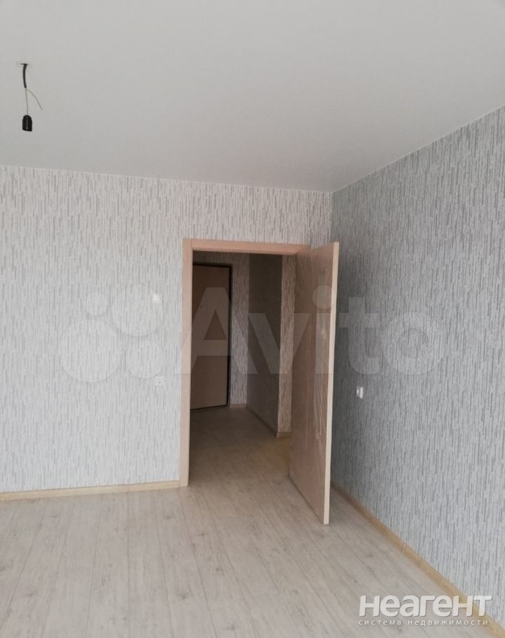 Продается 2-х комнатная квартира, 57 м²