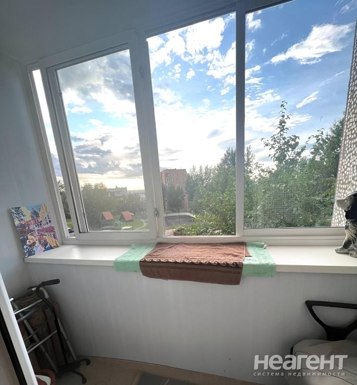 Продается Многокомнатная квартира, 73,2 м²