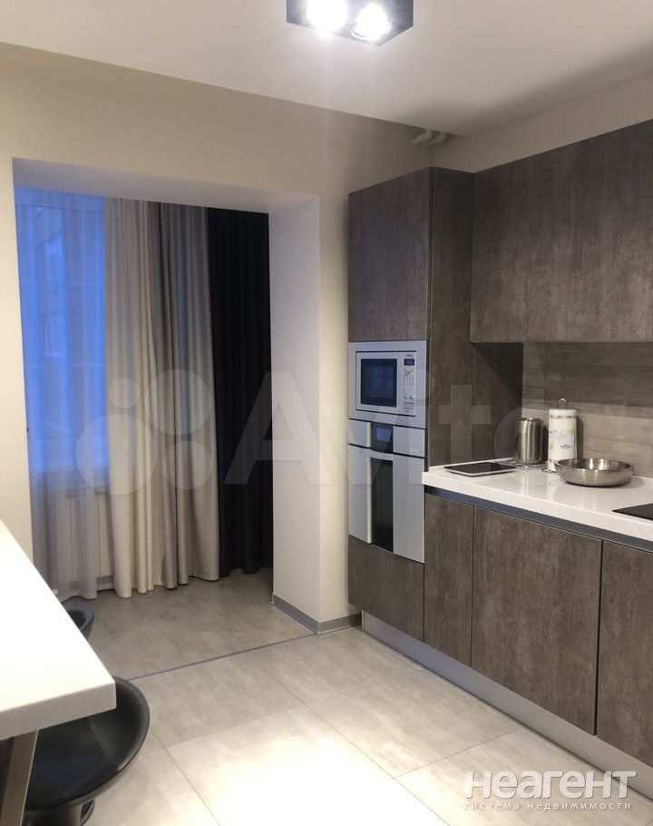 Продается 3-х комнатная квартира, 93 м²