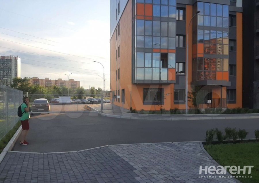 Продается 1-комнатная квартира, 40 м²