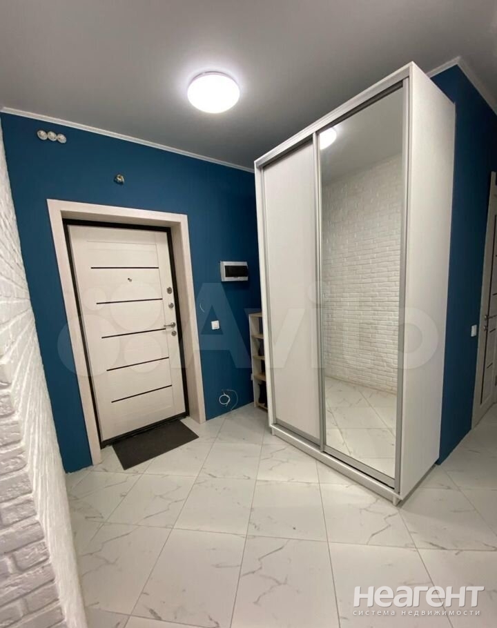 Продается 2-х комнатная квартира, 62 м²