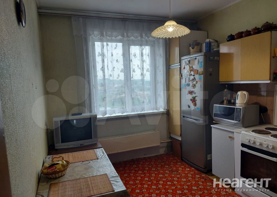 Продается Многокомнатная квартира, 82,1 м²