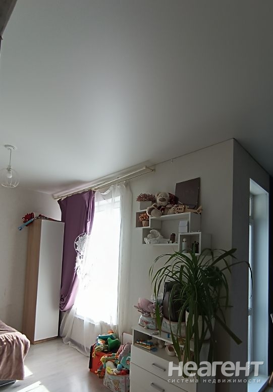 Продается 1-комнатная квартира, 33 м²