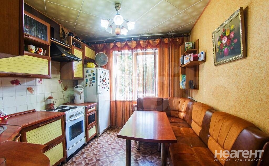 Продается 2-х комнатная квартира, 54 м²