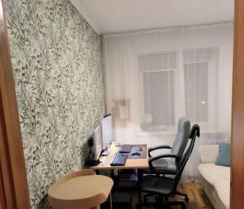 Продается Многокомнатная квартира, 60,2 м²