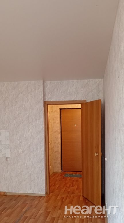 Продается 1-комнатная квартира, 27 м²