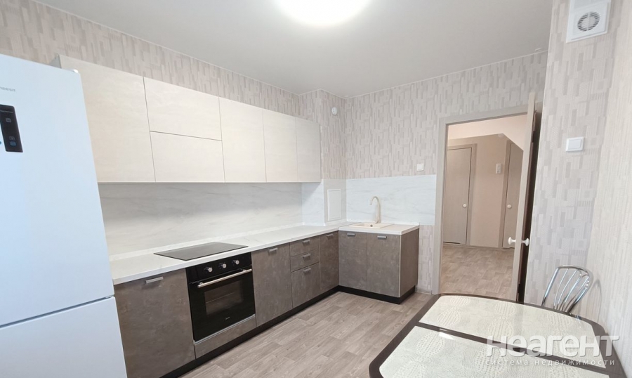 Продается 2-х комнатная квартира, 62 м²