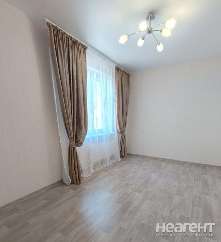 Продается 2-х комнатная квартира, 62 м²