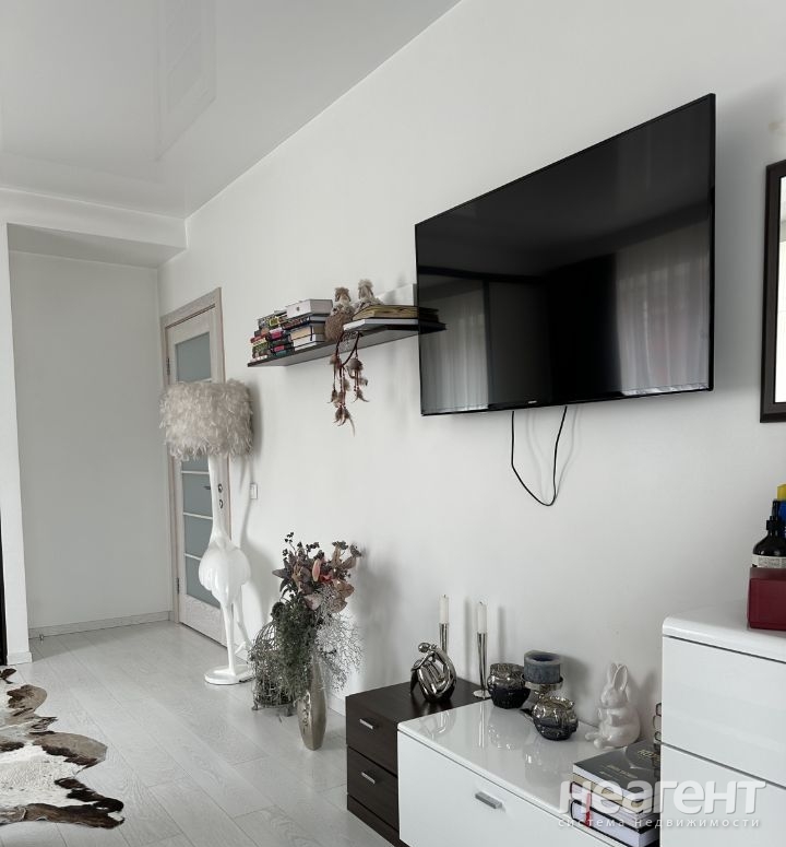 Продается 3-х комнатная квартира, 93 м²