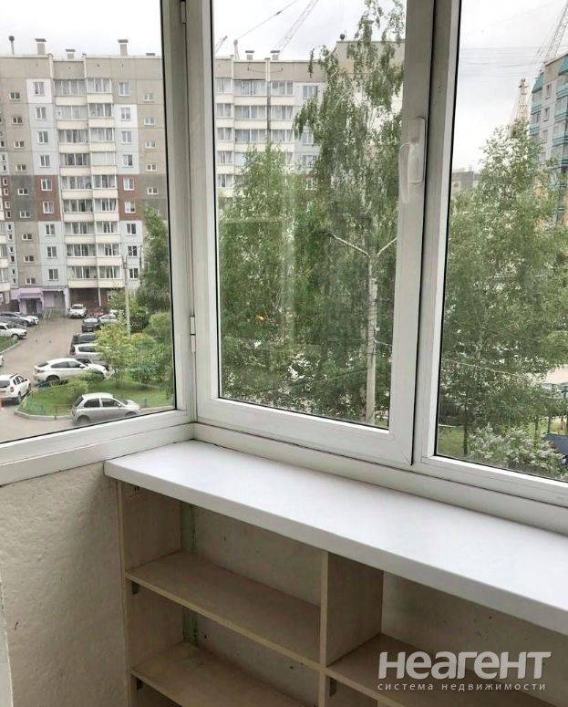 Продается Многокомнатная квартира, 84 м²