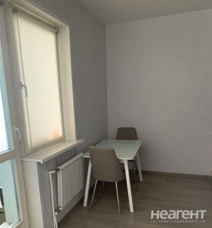 Продается 1-комнатная квартира, 34 м²