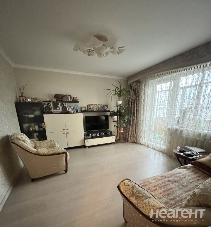 Продается 3-х комнатная квартира, 61 м²