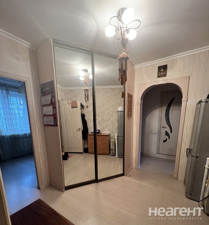 Продается 3-х комнатная квартира, 61 м²